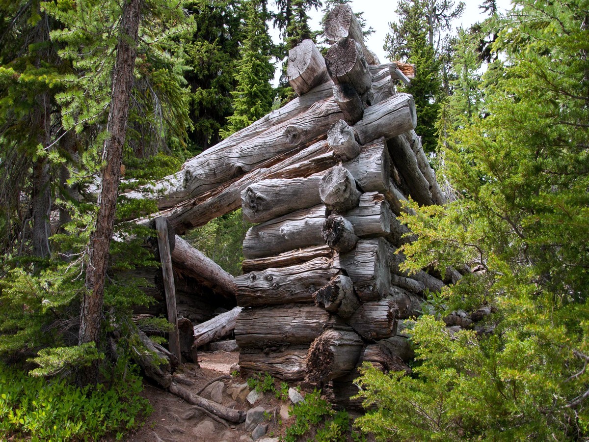 Old cabin near the Blue Lake trail in North Cascades, Washington