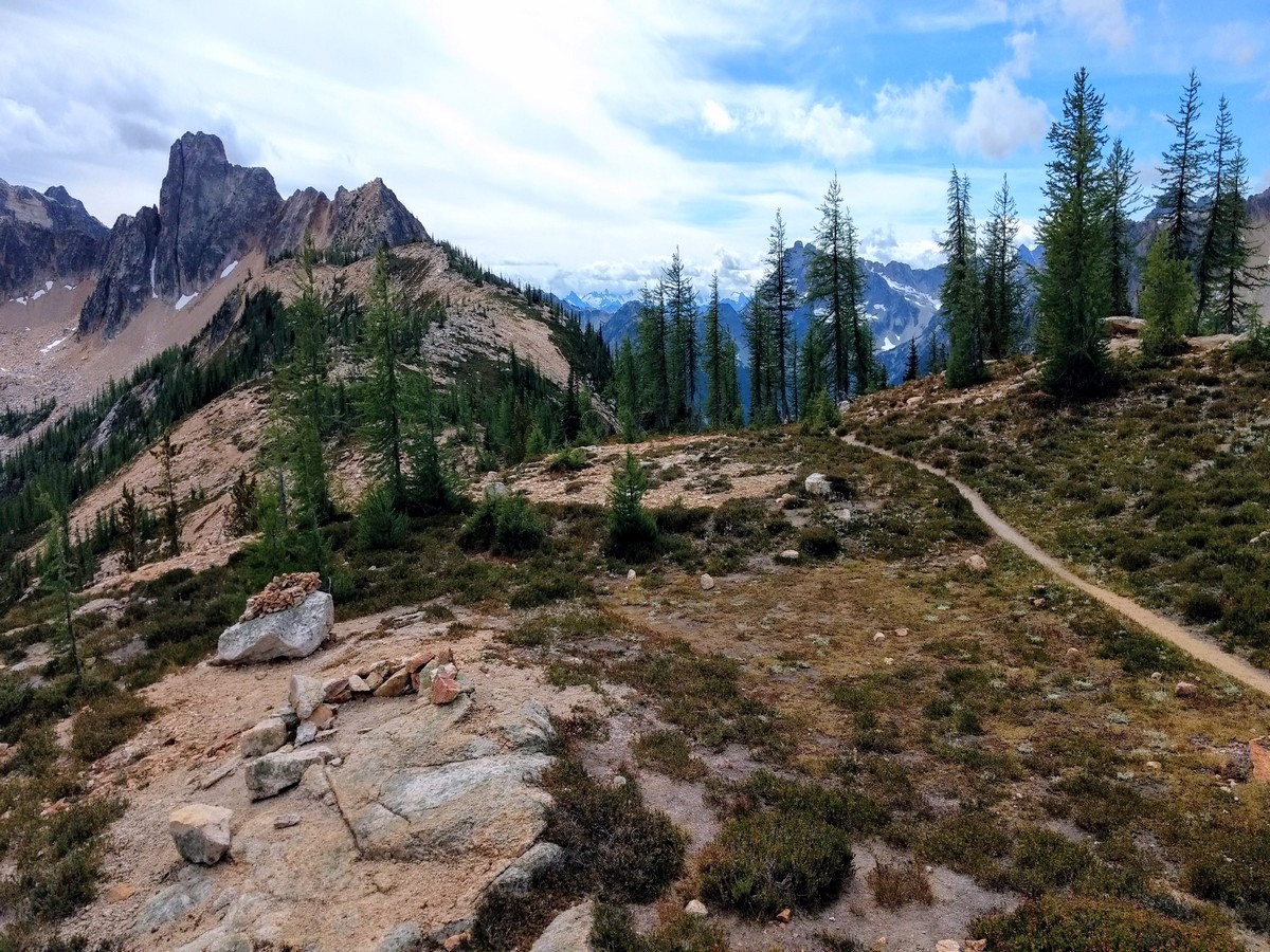 The trail of the Cutthroat Pass Hike in North Cascades National Park, Washington