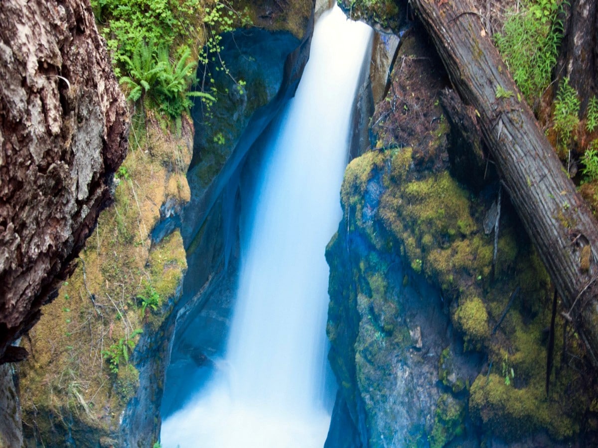 The falls of the Ladder Creek Falls Hike in the North Cascades National Park, Washington