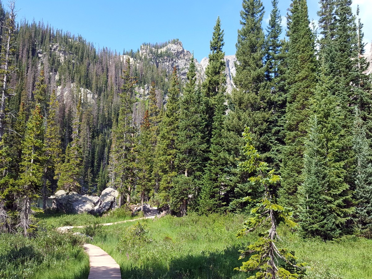 Boardwalk of the Nymph, Dream and Emerald Lakes Hike in Rocky Mountains National Park, Colorado