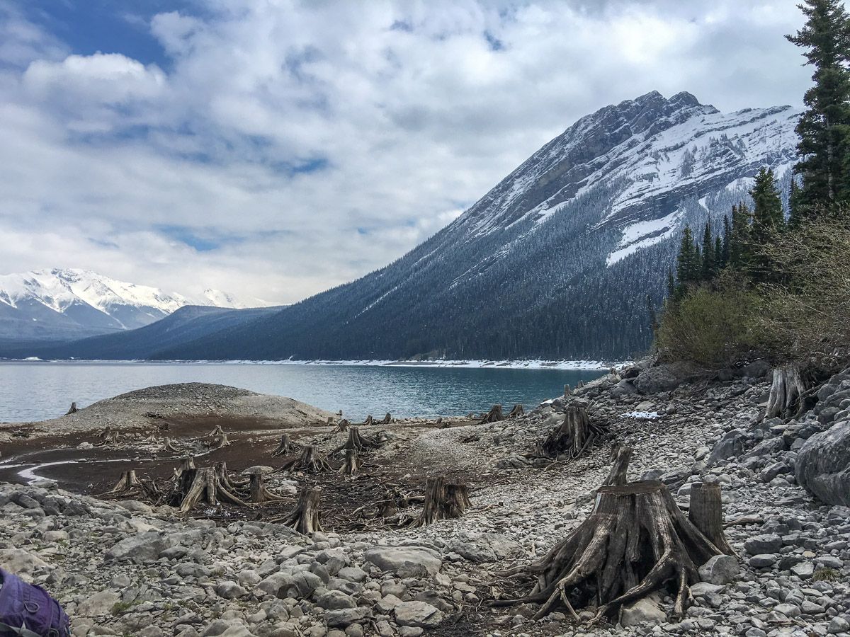 Lake view on the Upper Kananaskis Lake Hike in Kananaskis, near Canmore