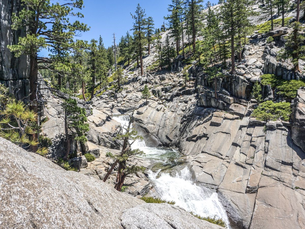 River flowing through rocks on the Yosemite Falls Hike in Yosemite National Park, California