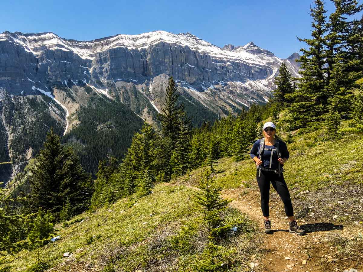 Stunning views of Lake Minnewanka backpacking trail in Banff National Park