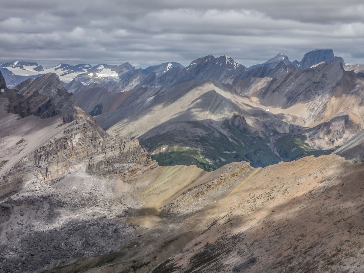 Beautiful views from Helena Ridge scramble in Banff National Park