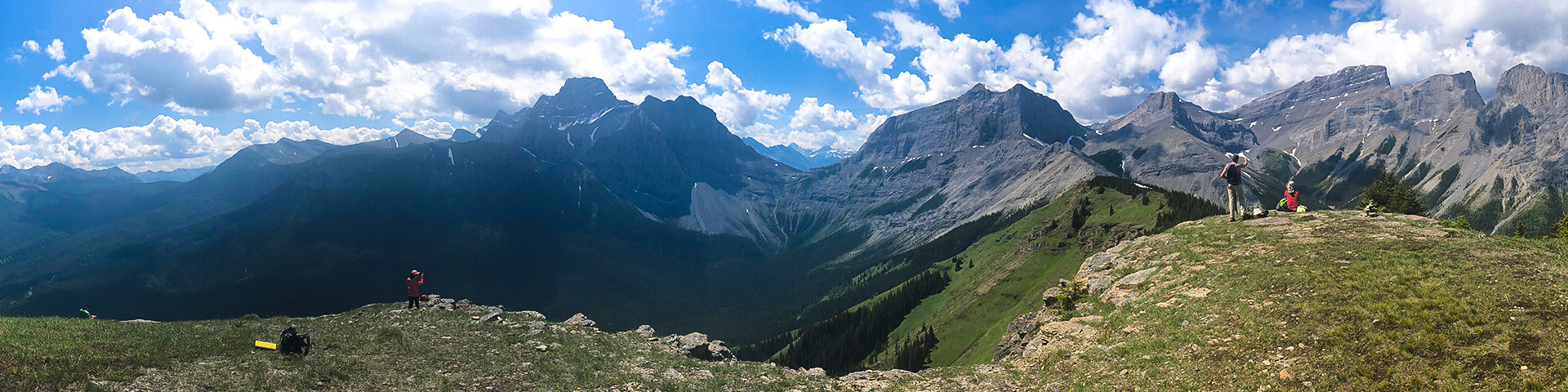 Best family-friendly hikes from Canmore, Alberta, Canada