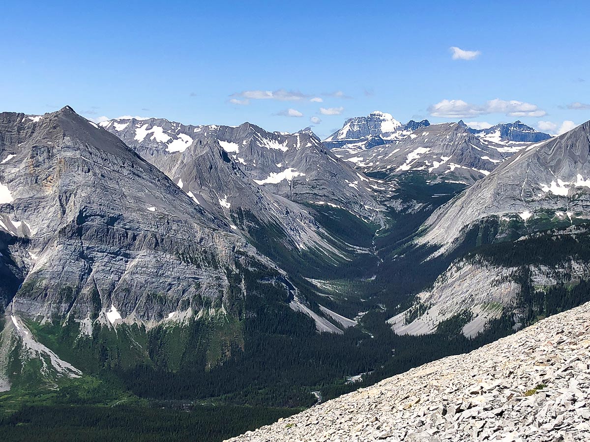 Incredible views from Mount Indefatigable - South Peak scramble in Kananaskis near Canmore, the Canadian Rockies