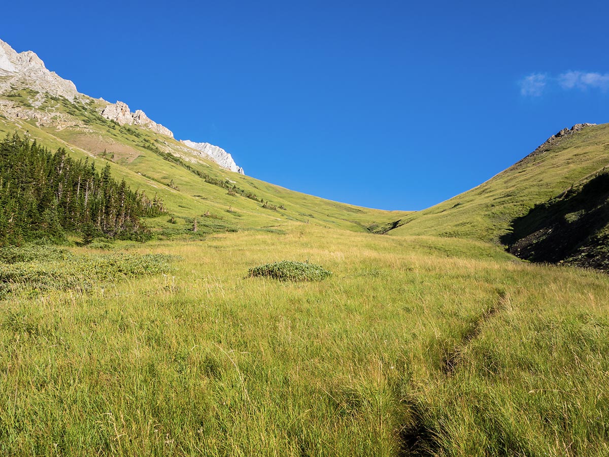 Valley Pass on Mist Mountain scramble in Kananaskis near Canmore, the Canadian Rockies