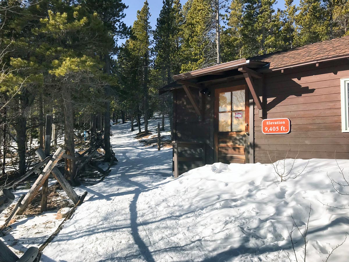 Trailhead of Chasm Lake snowshoe trail in Rocky Mountain National Park, Colorado