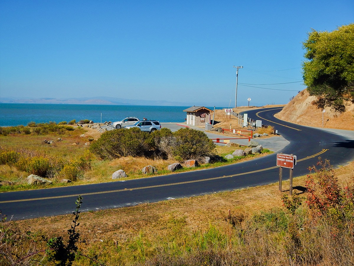 Parking lot picnic area on China Camp Loop hike in North Bay of San Francisco, California