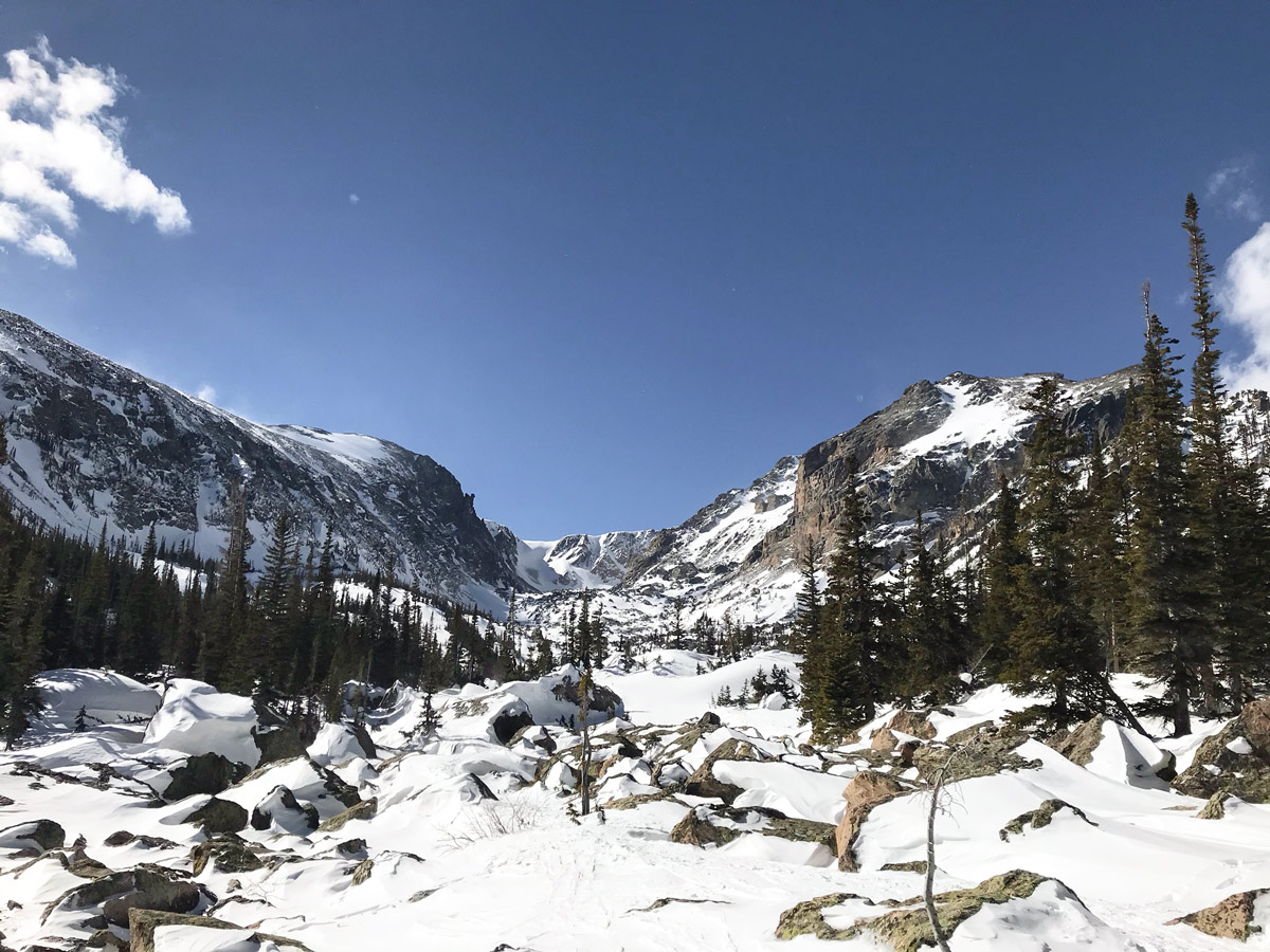 Winter on Lake Haiyaha snowshoe trail in Rocky Mountain National Park, Colorado