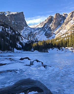 Dream Lake snowshoe trail in Rocky Mountain National Park, Colorado