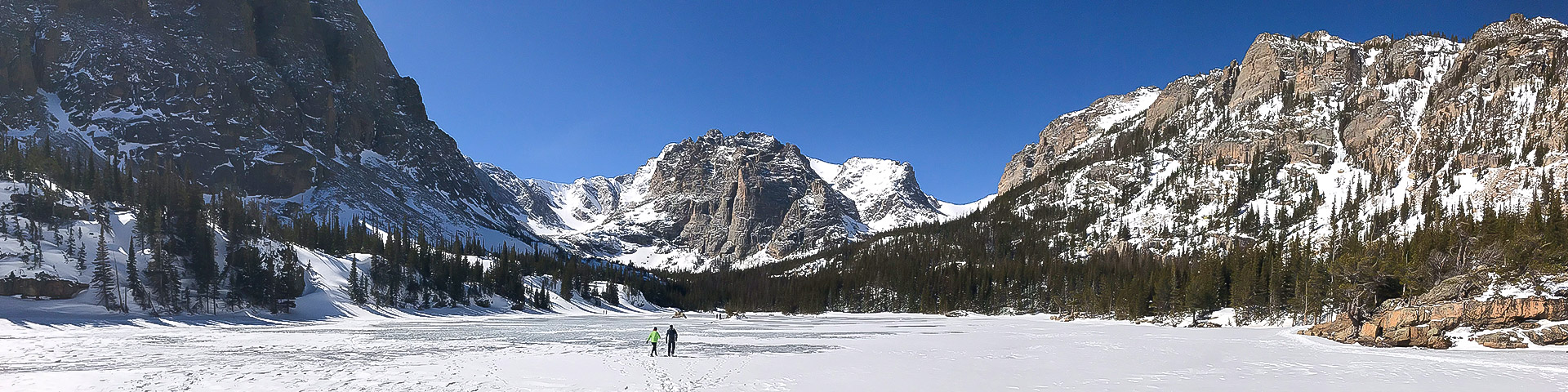 Best snowshoeing trails in Rocky Mountain National Park