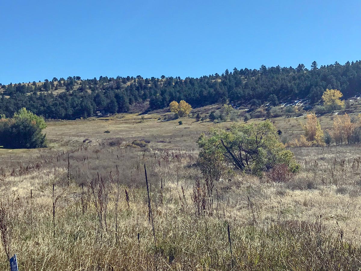 Views on Dirty Bismark - Marshall Mesa MTB trail near Boulder, Colorado