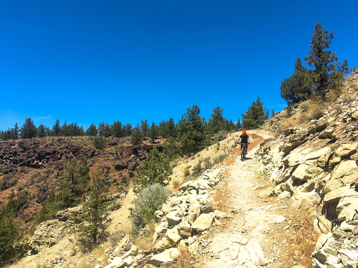 Technical descent on Smith Rock Summit MTB trail in Bend, Oregon