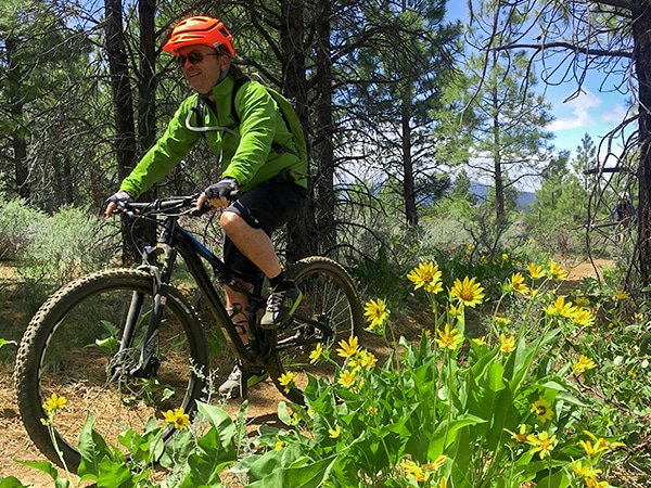 Scenery of Peterson Ridge biking trail in Bend, Oregon