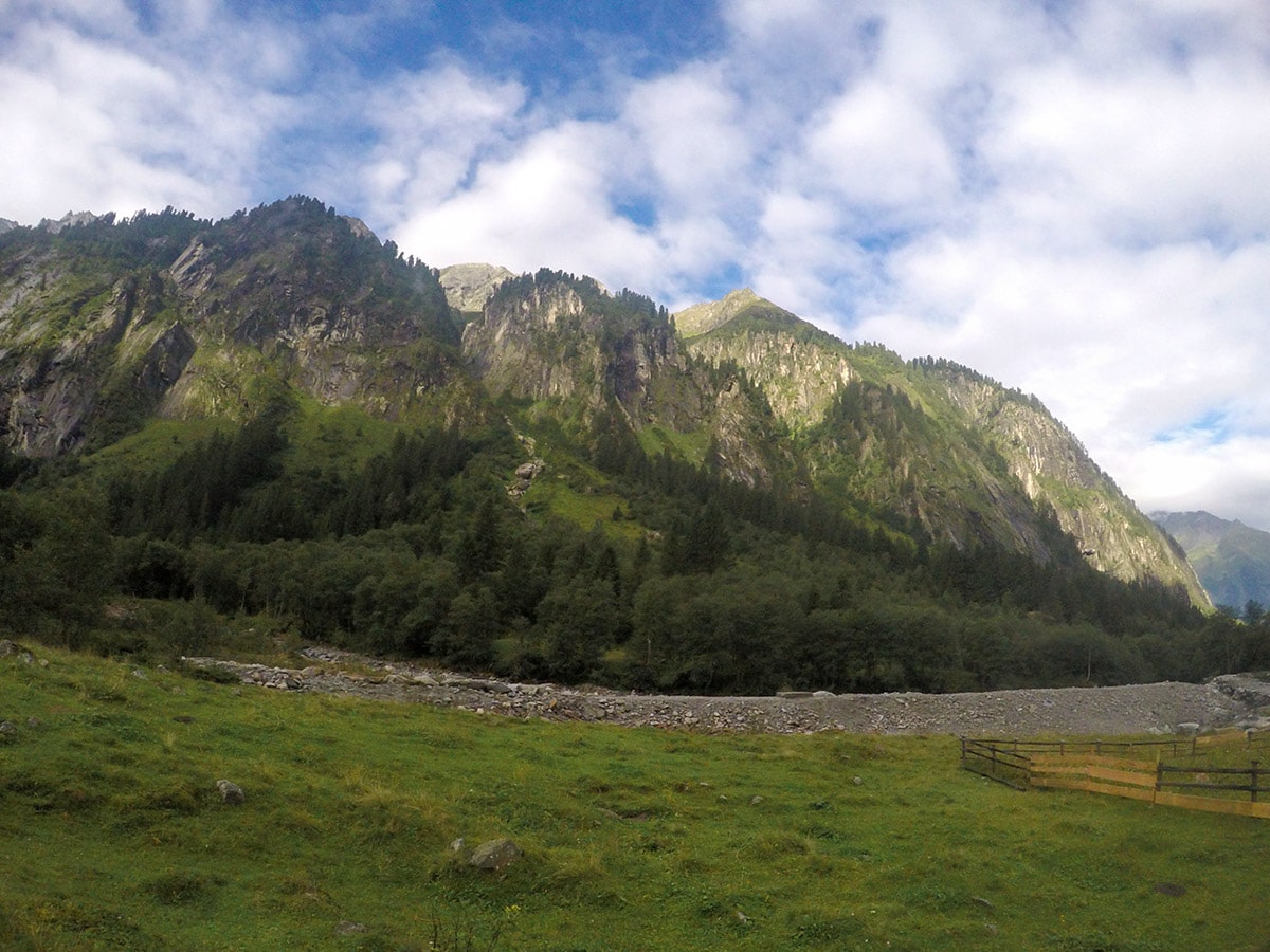 Trail through the valley on Berlinerhütte over Mörchnerscharte hike near Mayrhofen, Zillertal Valley, Austria