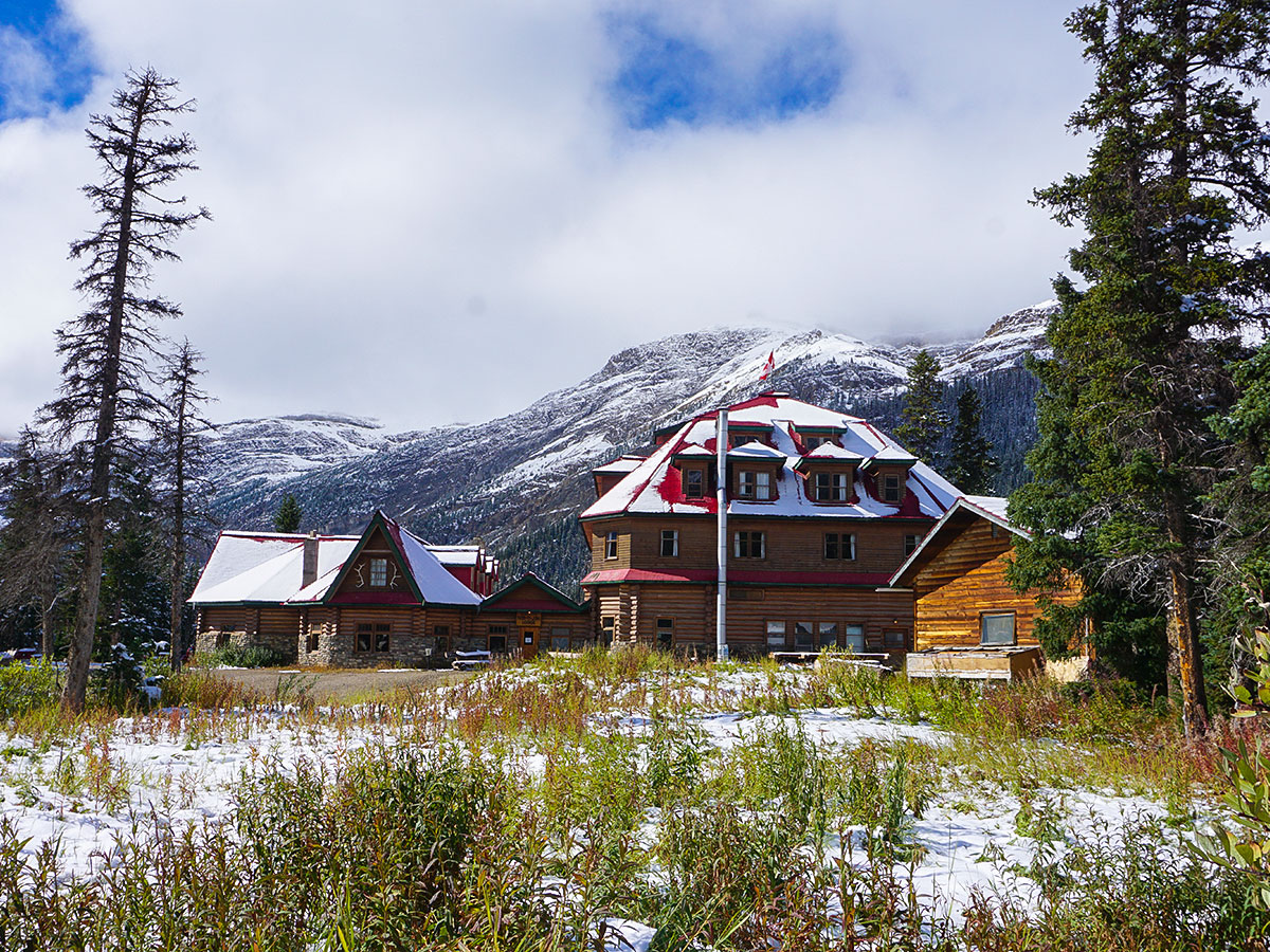 Num-Ti-Jah Lodge on Lake Louise to Bow Summit and Back road biking route in Banff National Park