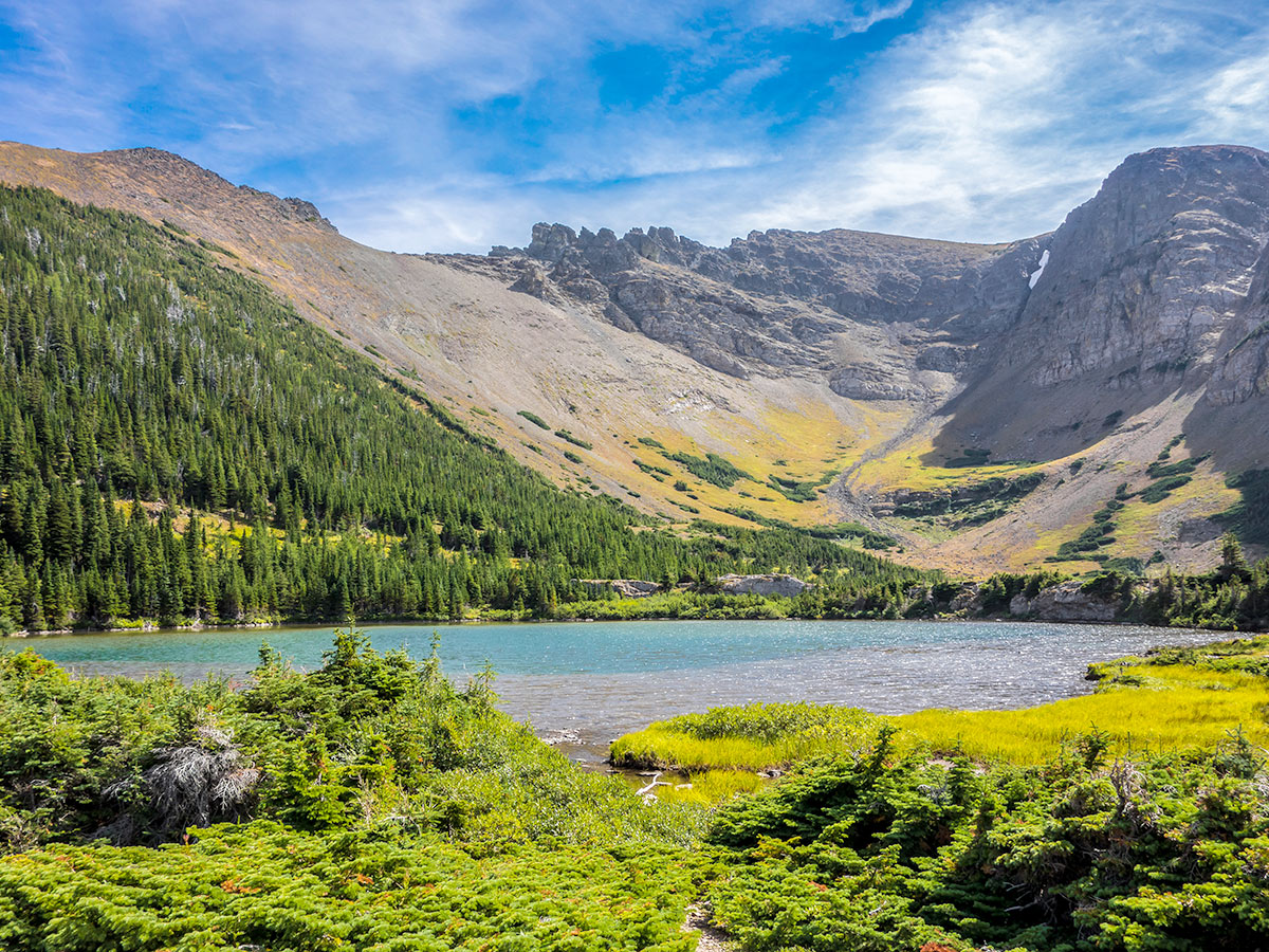 Amazing views on Southfork Mountain and Barnaby Ridge scramble in Castle Provincial Park, Alberta