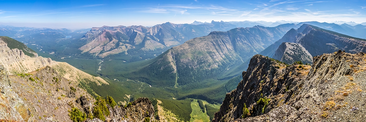 View east on Southfork Mountain and Barnaby Ridge scramble in Castle Provincial Park, Alberta