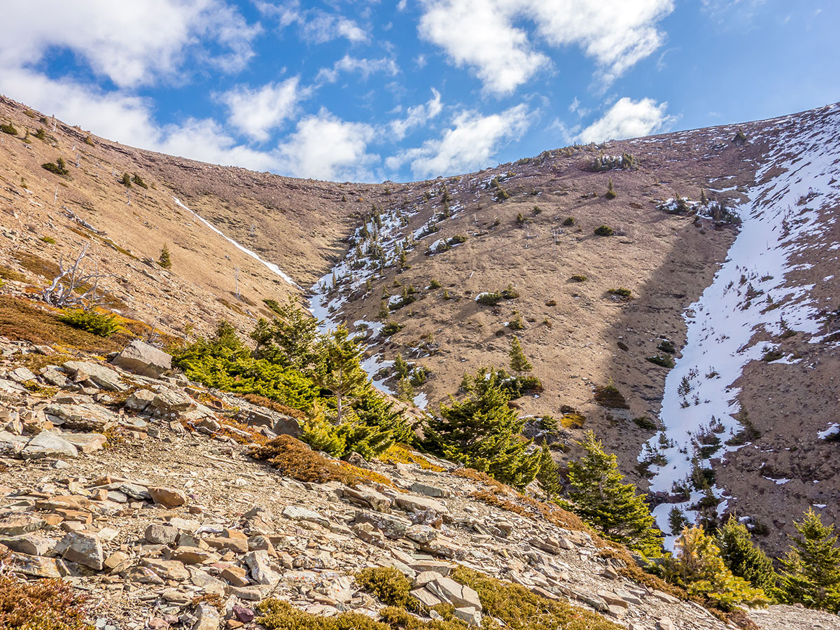 Beautiful views on Table Mountain scramble in Castle Provincial Park, Alberta