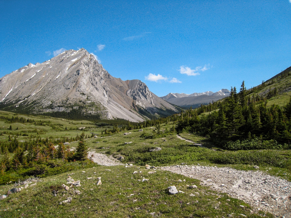 Tombstone Lakes backpacking trail in Kananaskis has amazing views