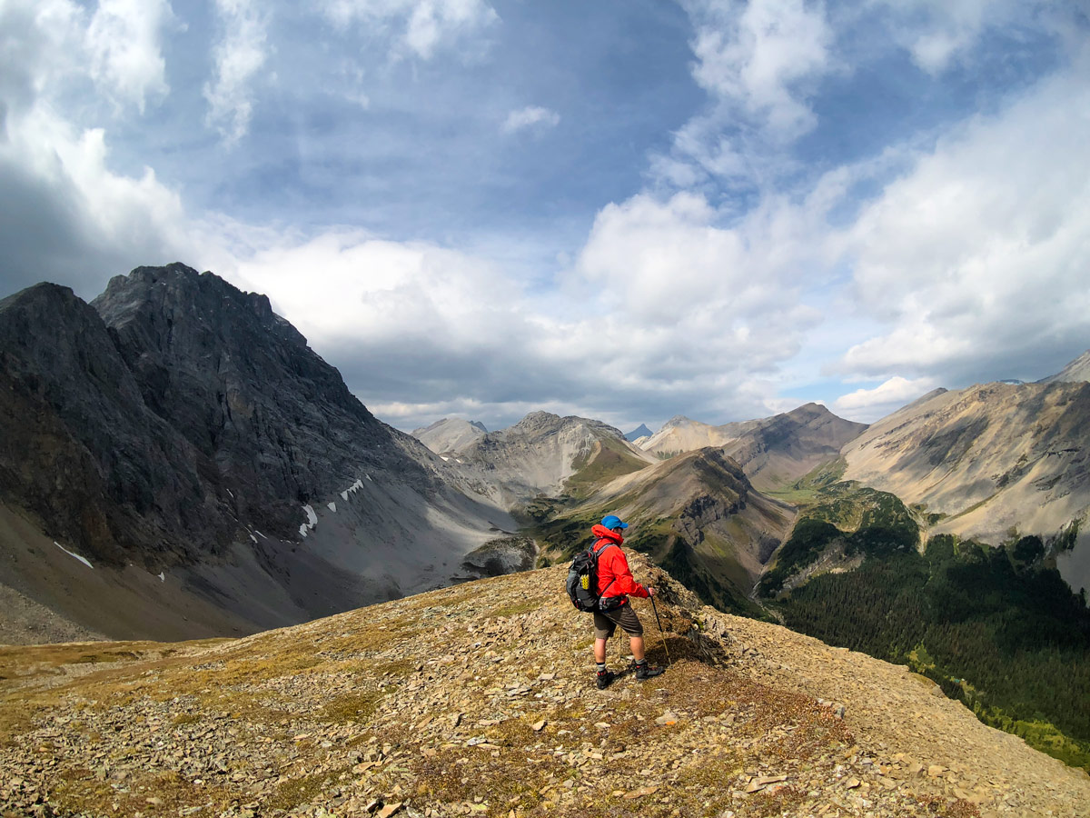 Amazing scenic views from Lillian and Galatea Lakes backpacking trail in Kananaskis, Canmore