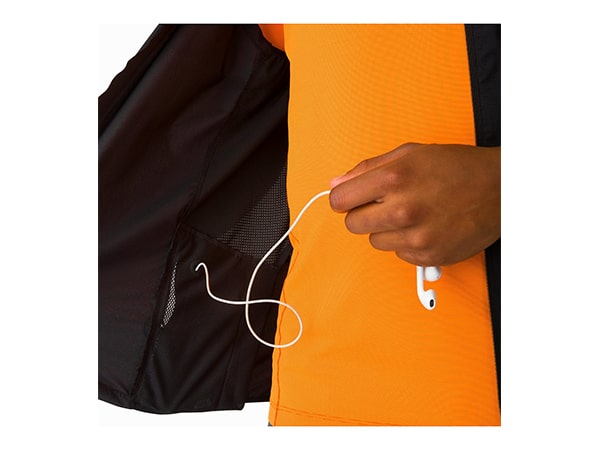 Incendo Vest Black Security-Pocket-And-Media-Port