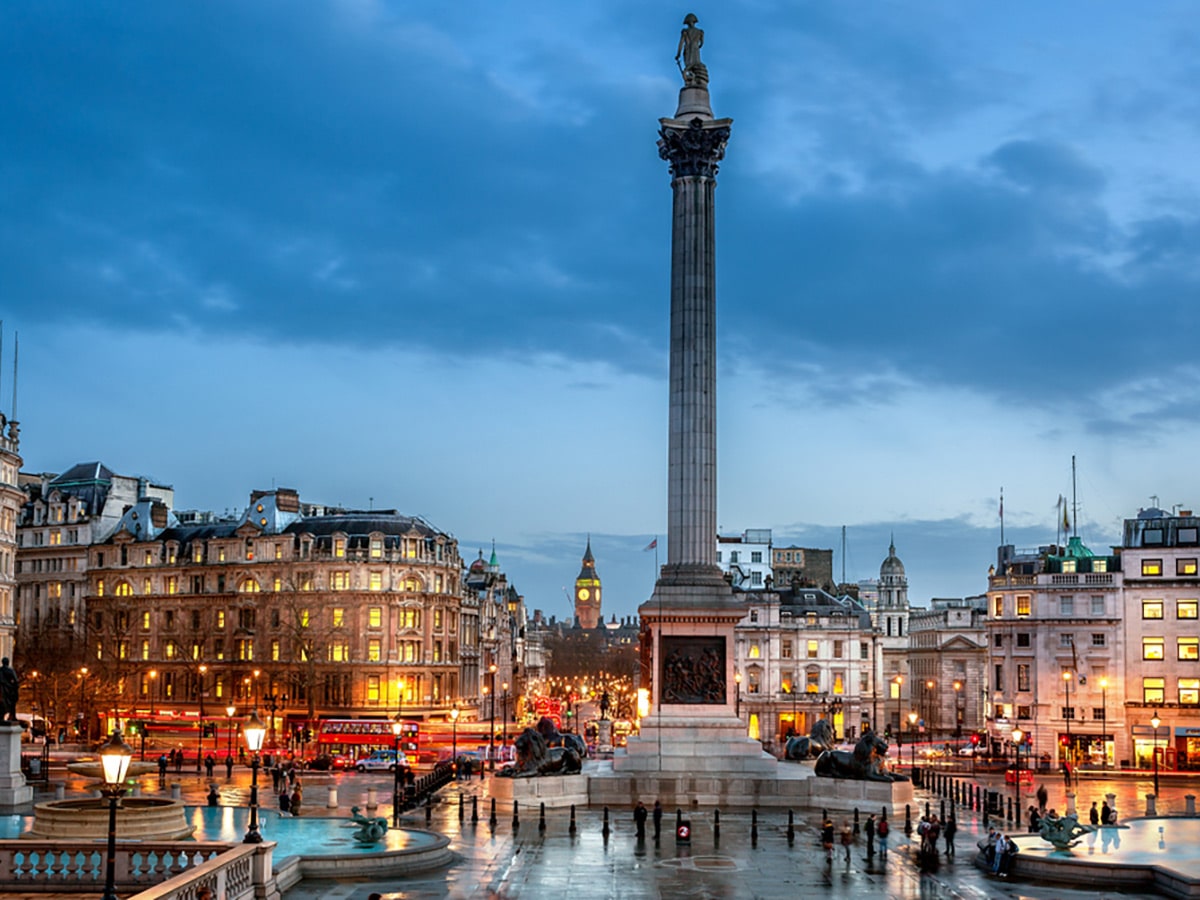 Nelson's Column in Trafalgar Square on Charing Cross to Tate Modern walking tour in London, England