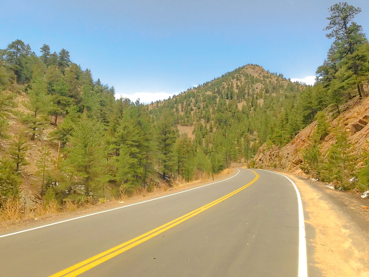 Silent road on Jamestown road biking route near Boulder, Colorado