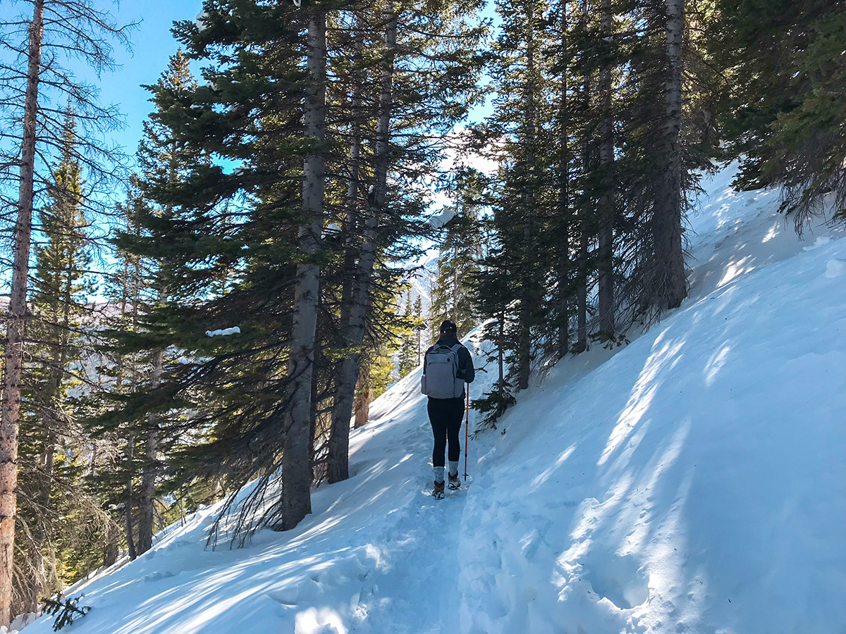 Trail of Lake Haiyaha hike in Rocky Mountain National Park, Colorado