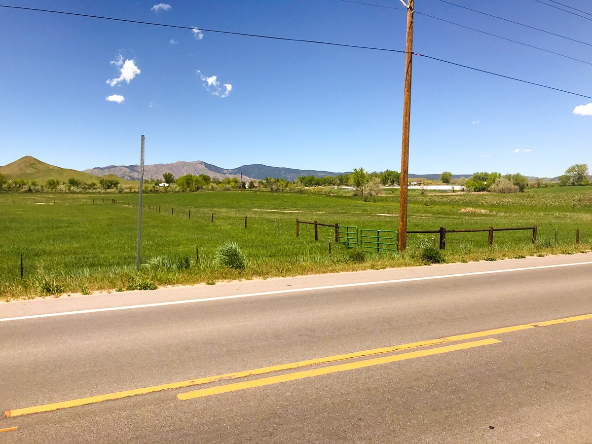 Meadows on N 63rd St loop road biking route in Boulder, Colorado