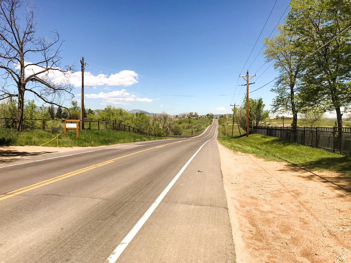 Long quiet road on N 63rd St loop road biking route in Boulder, Colorado