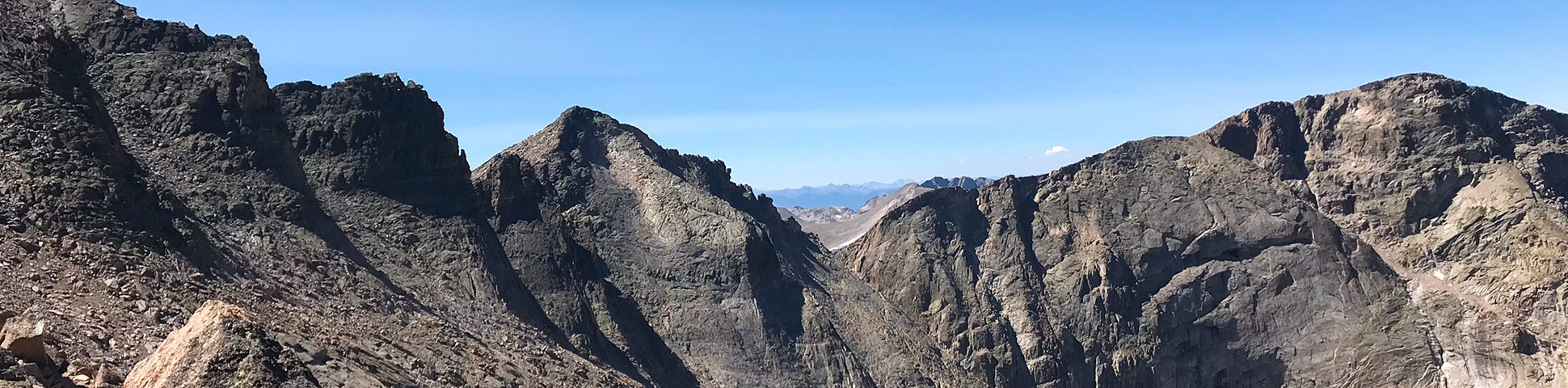 Beautiful panorama from Longs Peak scramble in Rocky Mountain National Park