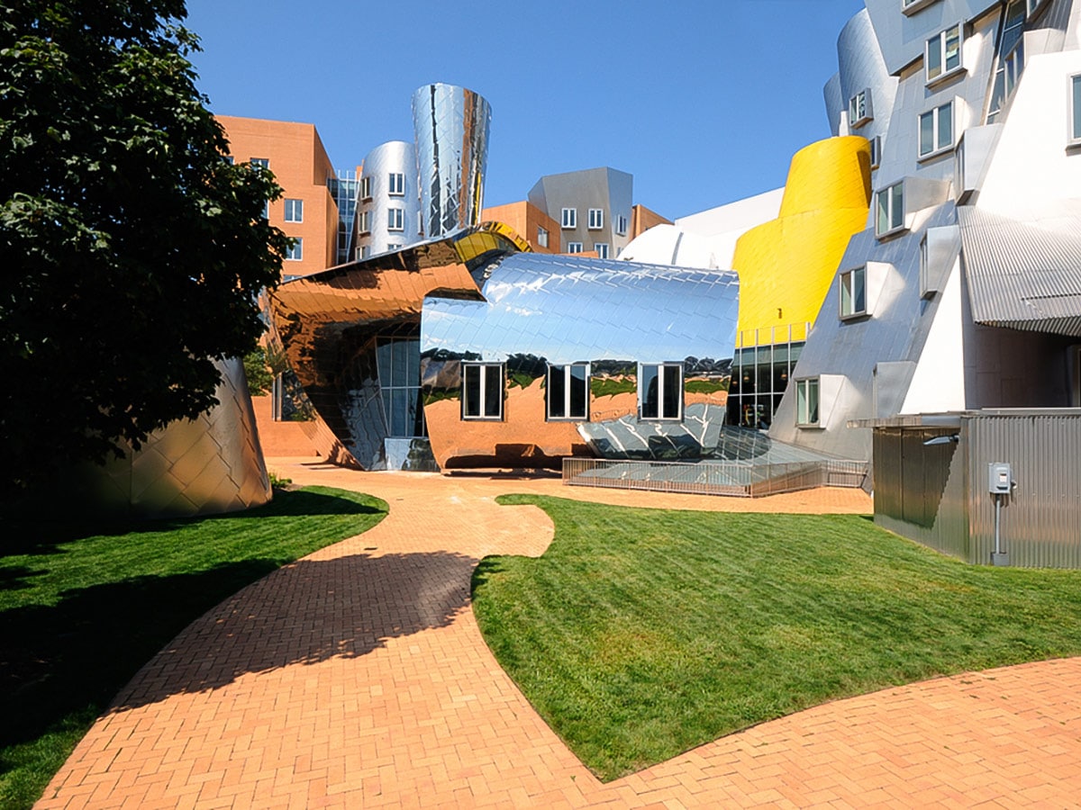 Colorful Stata Center on MIT to Beacon Hill city walk in Boston, Massachusetts
