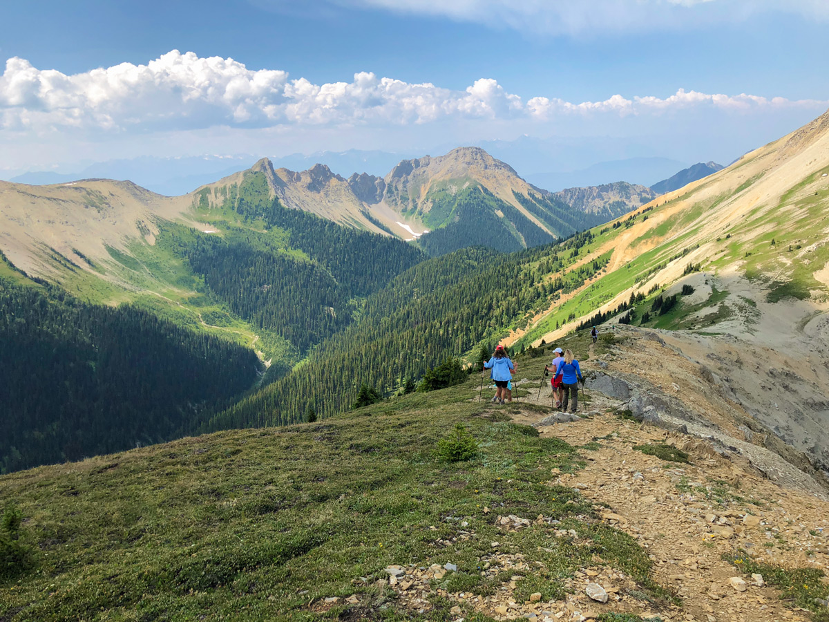 Great scenery on Kindersley-Sinclair Loop hike in Kootenay National Park