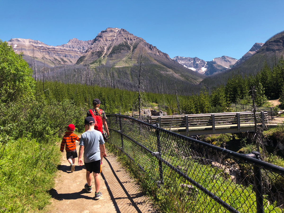 Family-friendly trail of Marble Canyon hike in Kootenay National Park