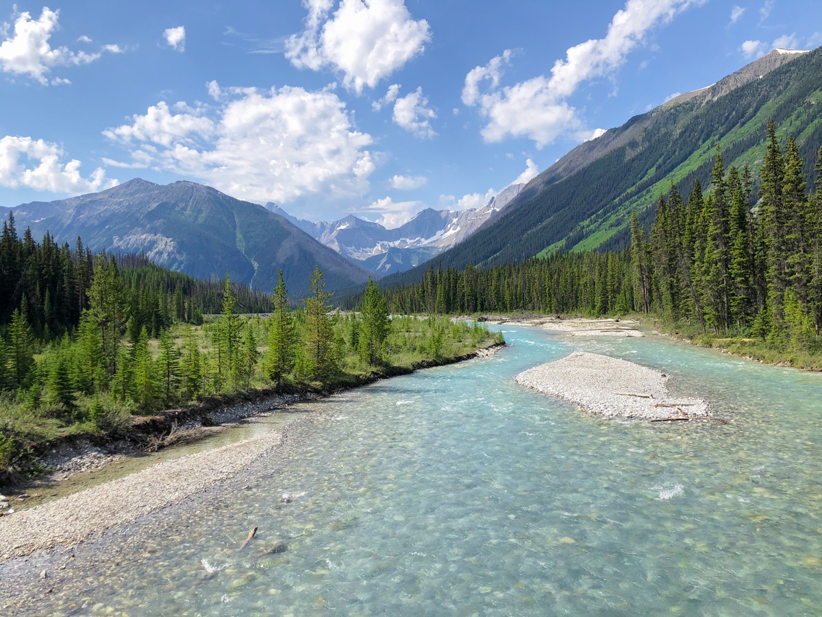 Beautiful views on Paint Pots hike in Kootenay National Park