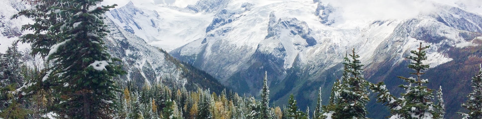 Panorama on Jumbo Pass and Horseshoe Glacier hike in West Kootenays
