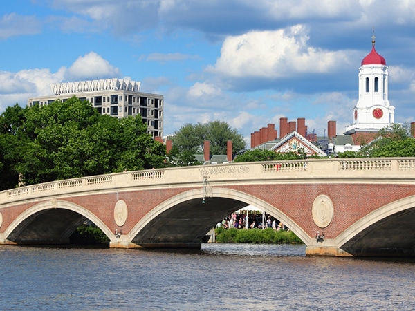 Scenery on Harvard to MIT walking tour in Boston