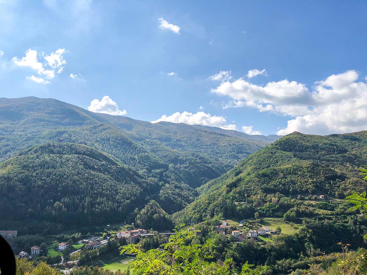 Expansive views of the valleys on Lago Scaffaiolo and Corno Alle Scale Hike in Tuscany