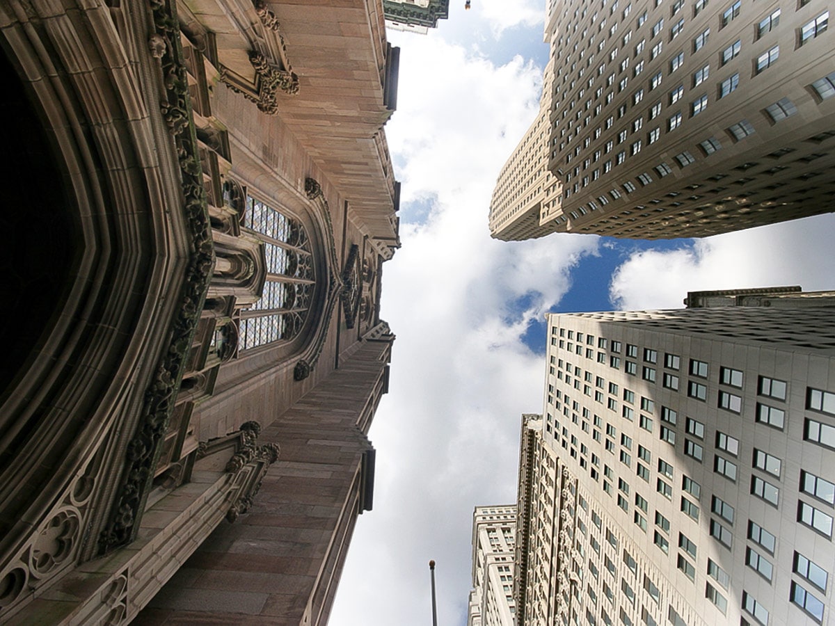 St Paul's Cathedral on Brooklyn Bridge, Wall Street, Statue of Liberty Walking Tour in New York City