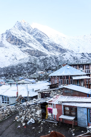 Kanjin Gompa after snowfall in the night