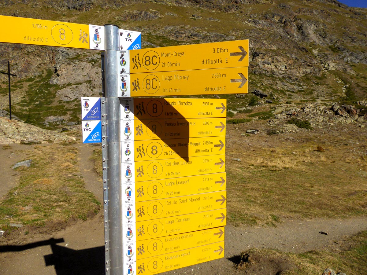 Col de Saint-Marcel hike in Gran Paradiso National Park has good singing