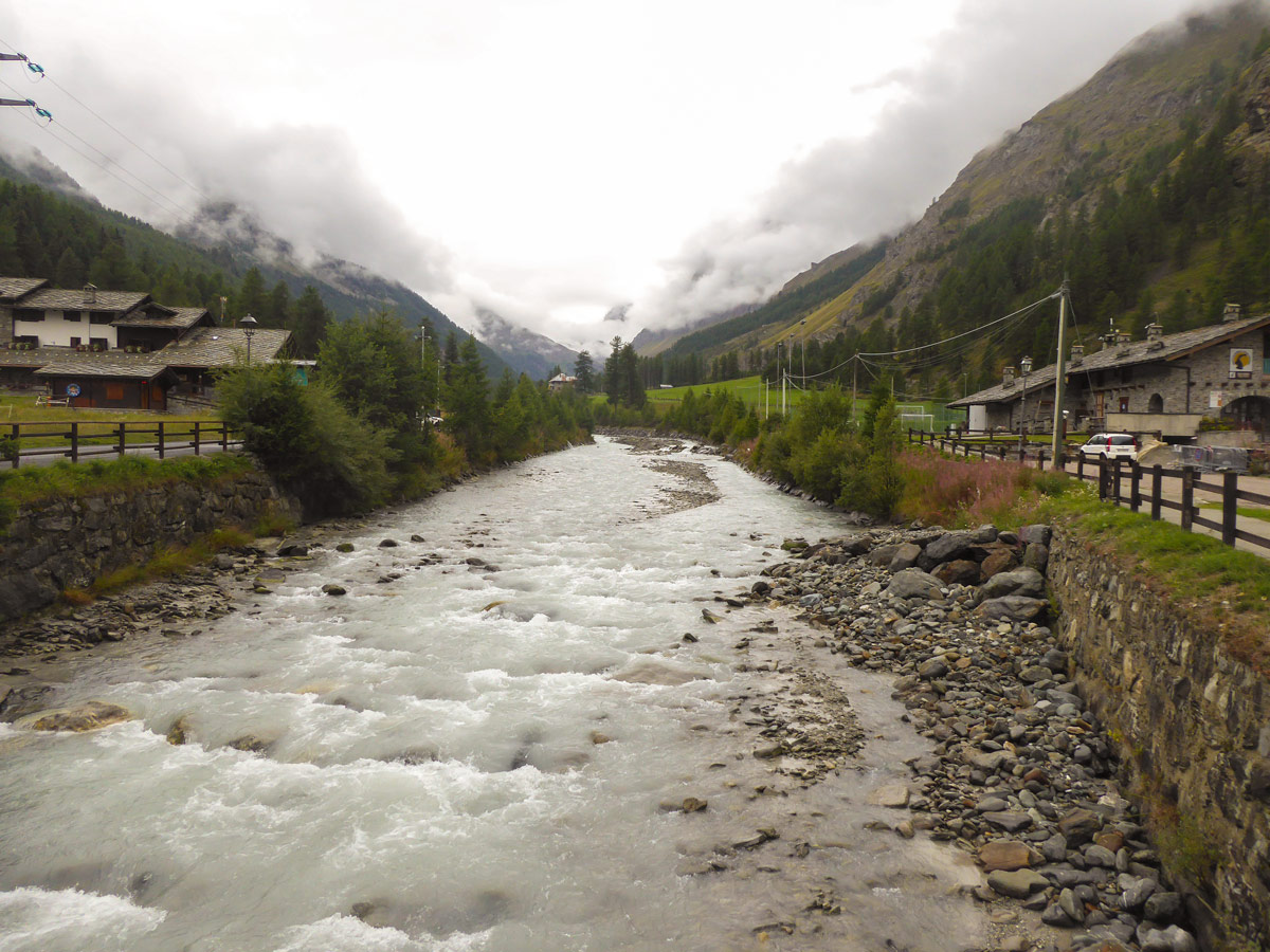 Dora di Rhemes along Lago Pellaud via the Grand Rû Ring hike near Gran Paradiso National Park, Italy