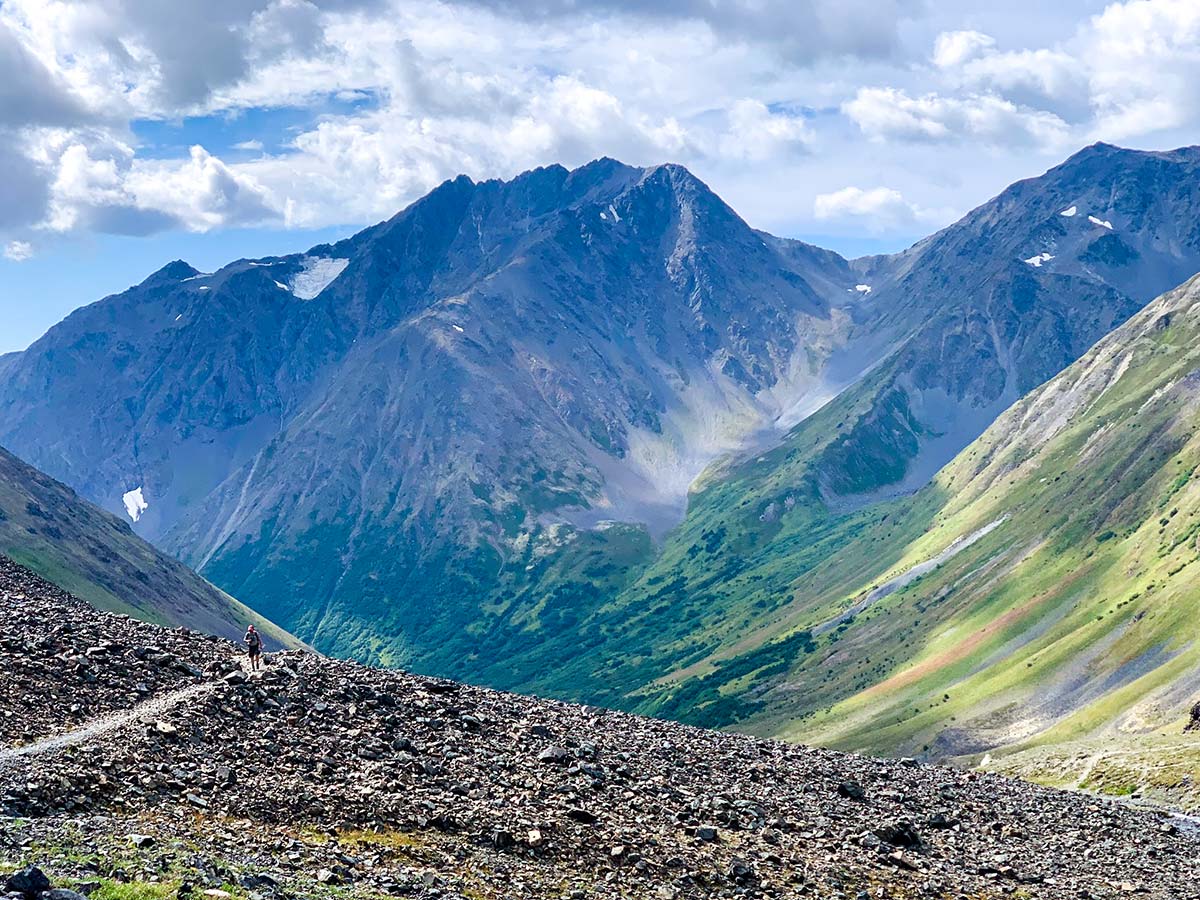 Beautiful views of the valley along the Crow Pass Hike in Chugach State Park