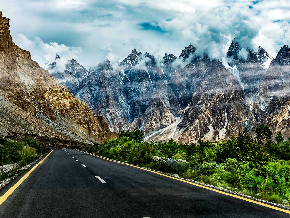 Hunza Valley Tours
