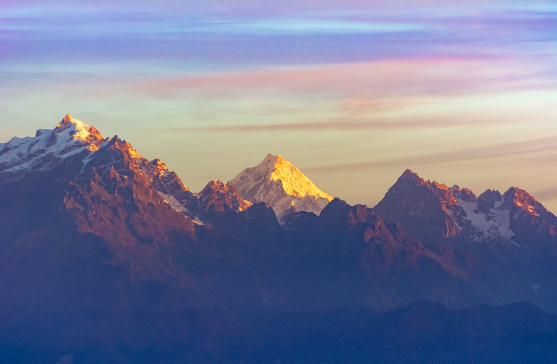 Trekking in Nepal views on Kanchenjunga Trek