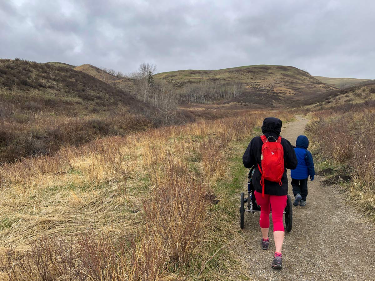 Perfect family walking trails along Glenbow Ranche near Calgary, Alberta for walking and biking around the city