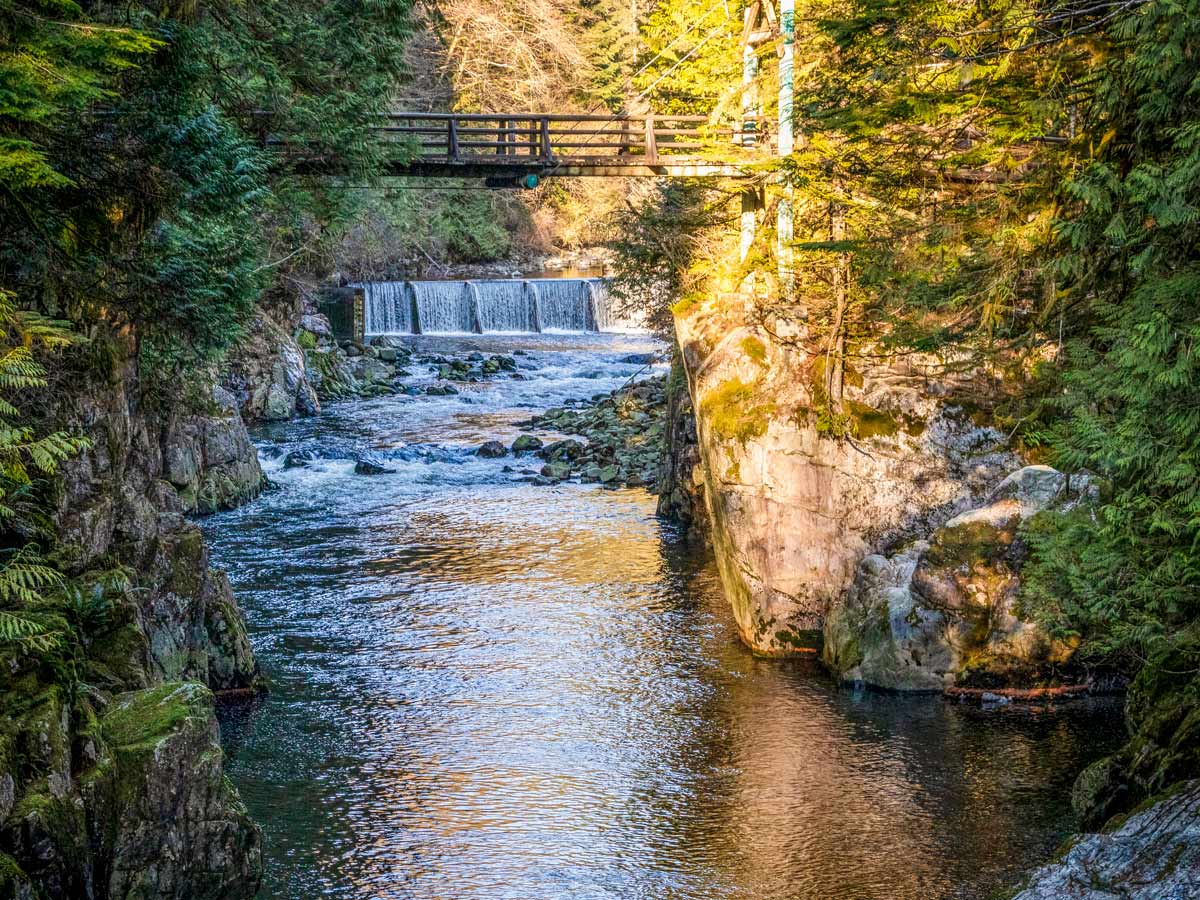 Sunny afternoon hike along Capilano River on the North Shore region of West Coast BC