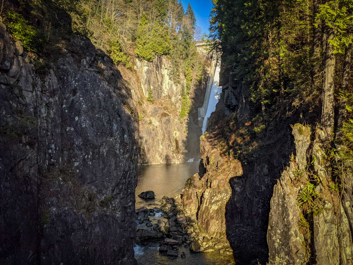 Capliano River waters pooling below dam on the North Shore British Columbia